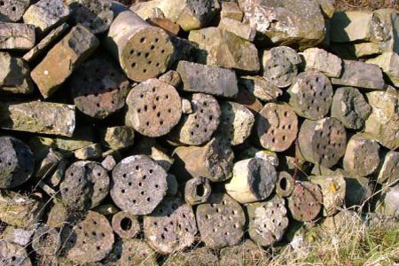 Tuyers manufactured at adjacent brickworks