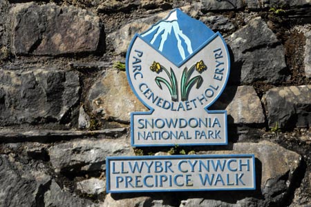 Precipice Walk - sign at start of walk
