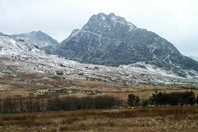 Tryfan with main paths & Heather Terrace