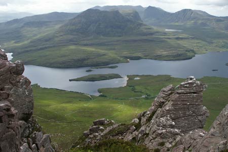 Beinn an Eoin rises from the summit ridge of Stac Pollaidh