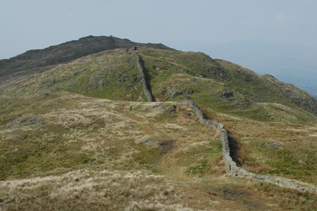 The ridge wall from Wansfell to Wansfell Pike