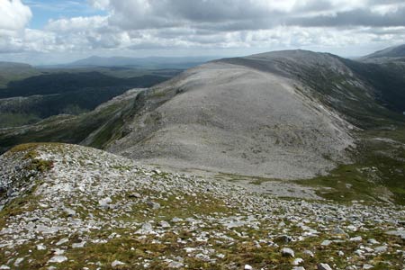 The descent from Glas Bheinn to Bealach na h-Uidhe