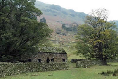 Ruined barn at Thornhow in Grisedale, Patterdale