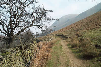 Path from Howtown to Swarthbeck by the intake wall