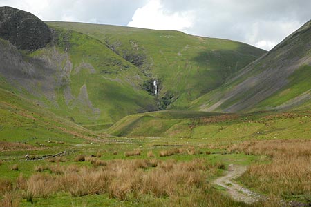 The approach to Cautley Spout