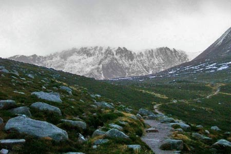 The approach to the Fiacaill Buttress from the ski centre