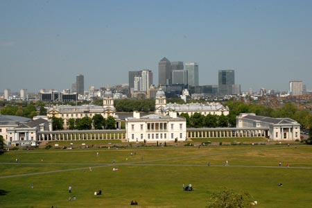 Greenwich - view from Greenwich Park to Canary Wharf