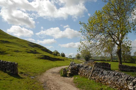 Path to the River Dove from Hartington
