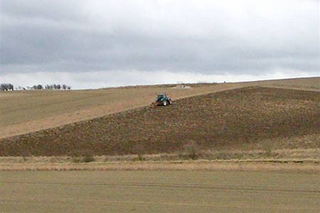 Spring ploughing near Mile End Farm, Therfield