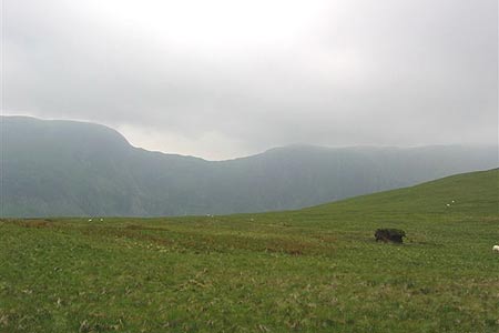 View to saddle between Carnedd Llewelwn & Cyfryw-drum