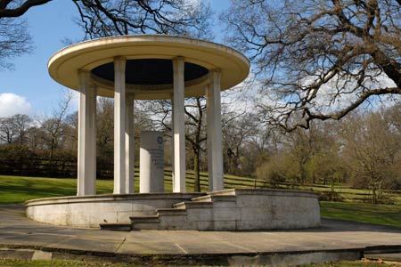 The monument to the Magna Carta at Runnymede