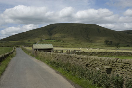 Parlick from the lane leading to Fell Foot
