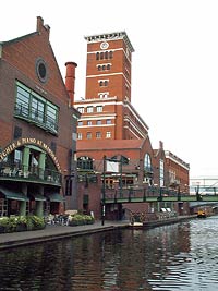 Birmingham - canal between ICC & Brindley Place