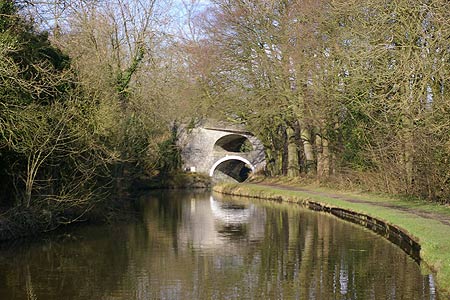 Double Arched Bridge, Leeds Liverpool Canal, East Marton
