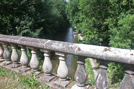 Ornate bridge over Shropshire Union Canal, Lower Avenue