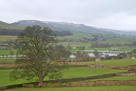Flooded Wensleydale from near Askrigg