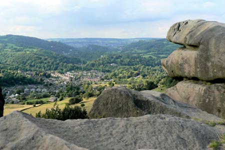 View across Derwent Valley from Black Rocks