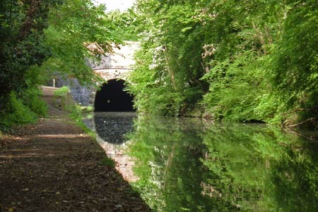 Looking back through the tunnel towards Braunston