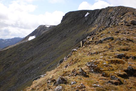 The Aonach Nid ridge