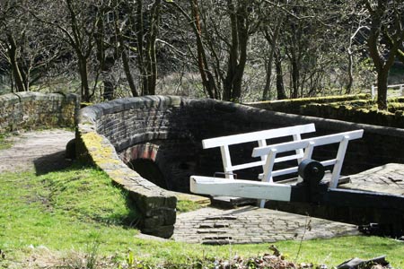 The Huddersfield Narrow Canal in the Colne Valley