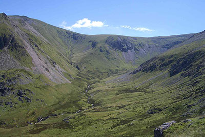 Cwm Caseg from the north west slope of Yr Elen