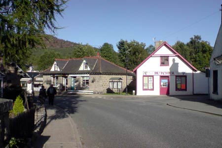 Braemar village centre