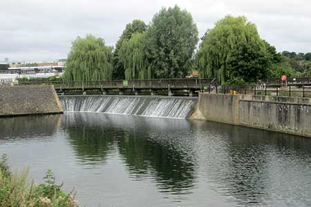 Ware Weir number two, River Lee Navigation
