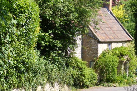 Attractive cottage at Little Pennard