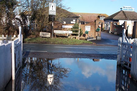 The road crossing at the King and Tinker, London Borough of Enfield