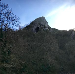 Thor's Cave, Manifold Valley
