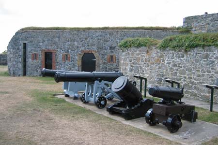 Small collection of 19th century cannon at Clarence Battery